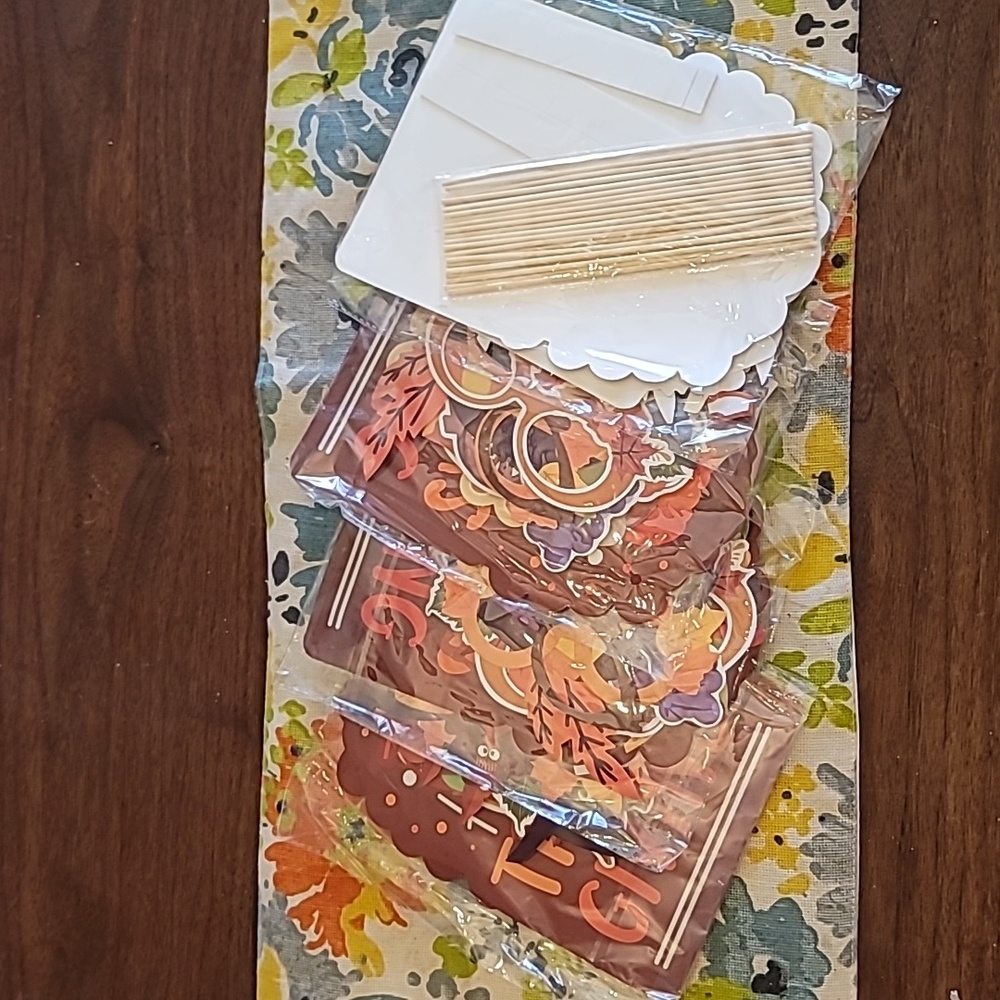 Thanksgiving photo props 32 pcs.
